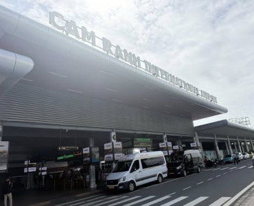 Thuê xe đưa đón sân bay liên khương