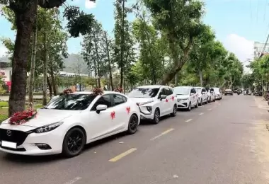 Dịch vụ thuê xe oto 4 chổ